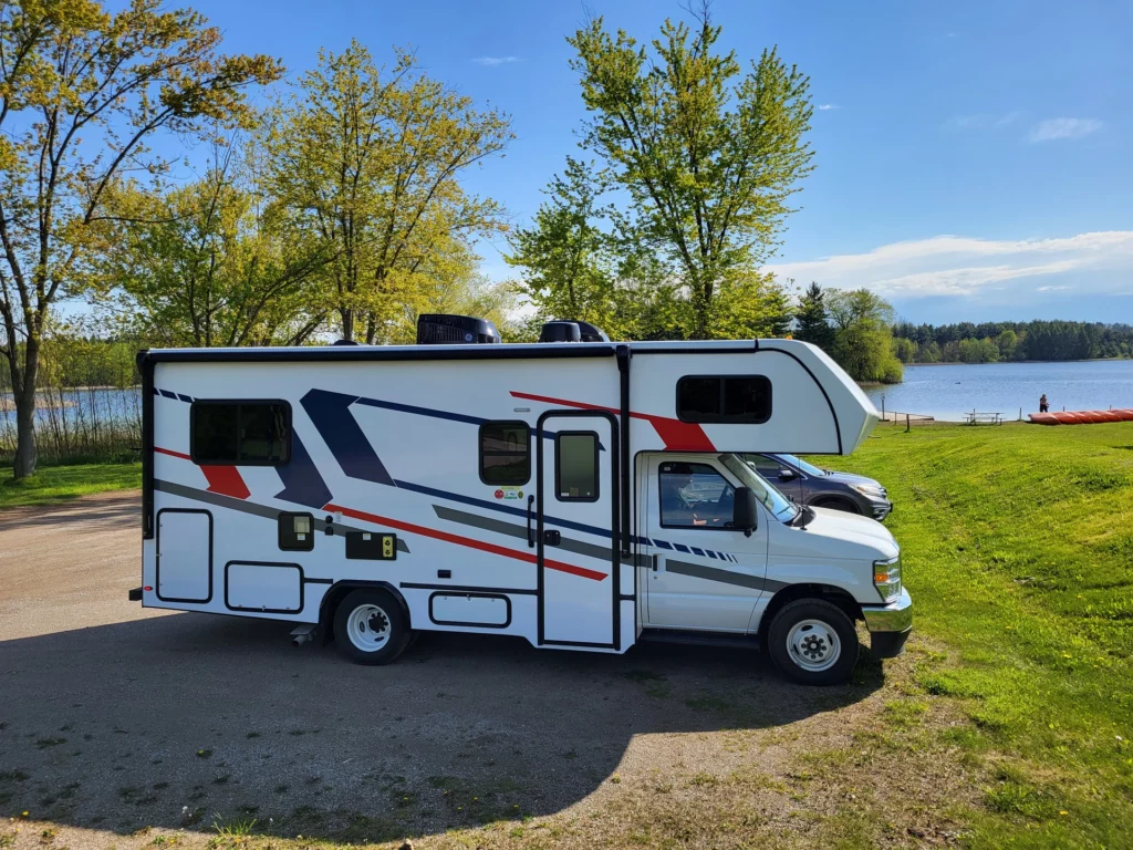Compact Motorhome ft