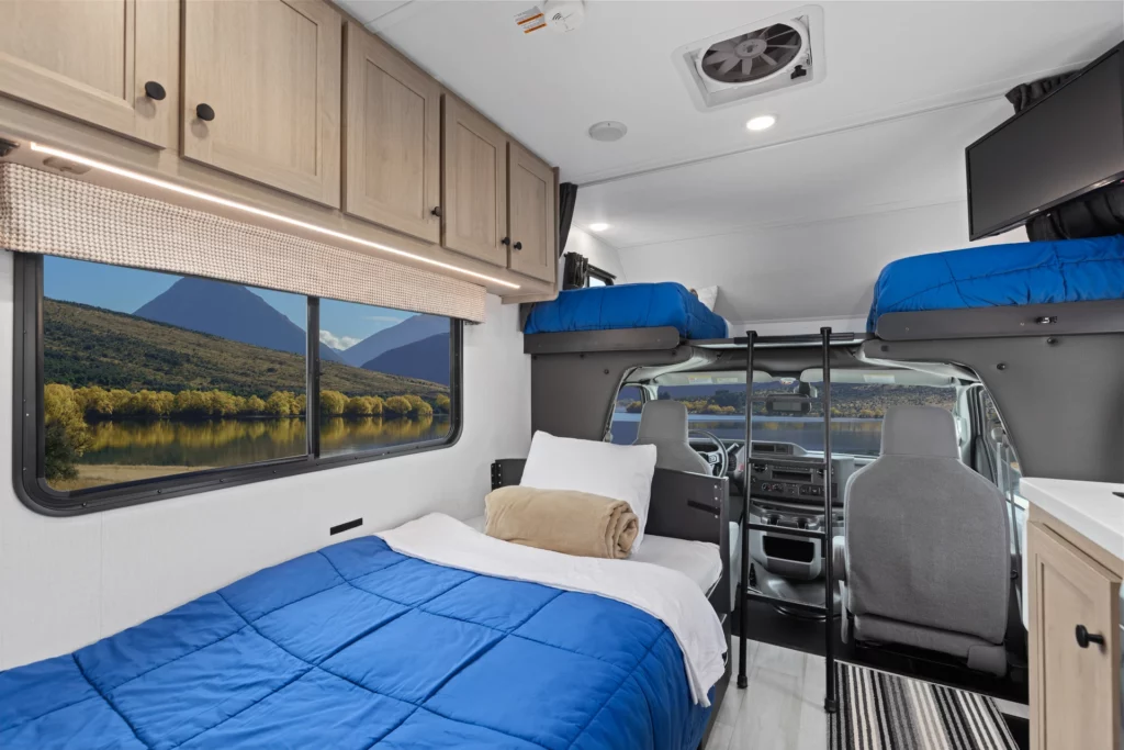 Compact Motorhome ft