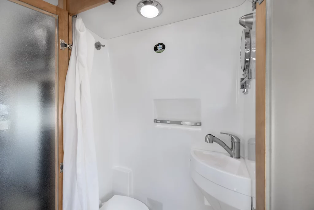 Deluxe Van Camper ft